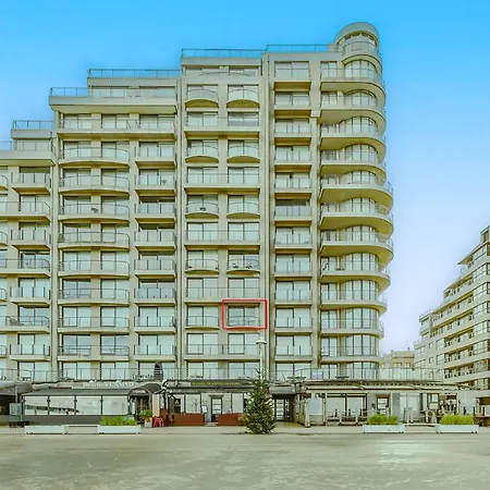 Casino B 0301 Met Garage Lägenhet Nieuwpoort